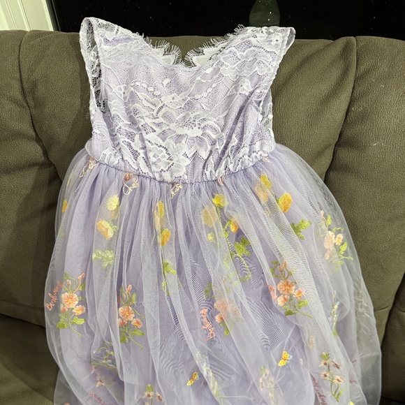 Nicolettes Couture - Picture 1 of 5